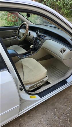 تويوتا أفالون